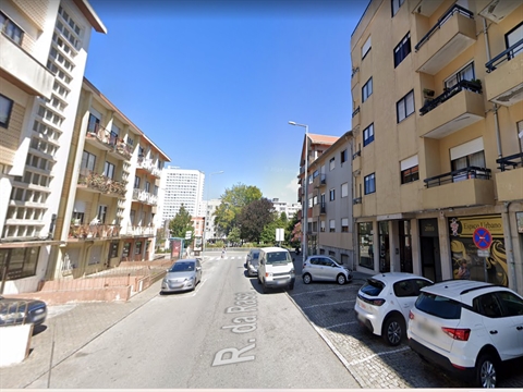 Oportunidade Única – Espaço Comercial em Vila Nova de Gaia Abaixo do Valor de Mercado Investimento Seguro